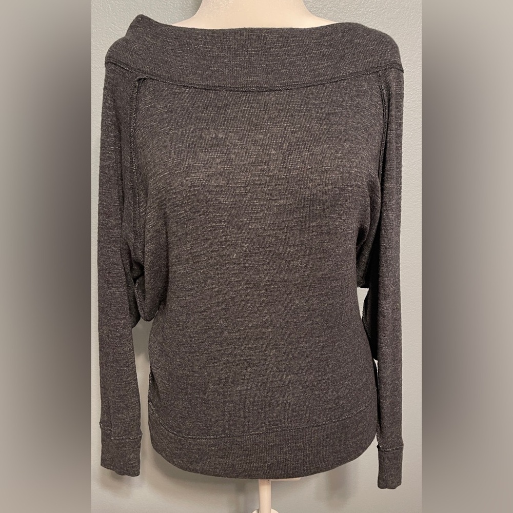 We The Free Dark Gray Off The Shoulder Sweater Streetstyle Cozy Minimal Medium